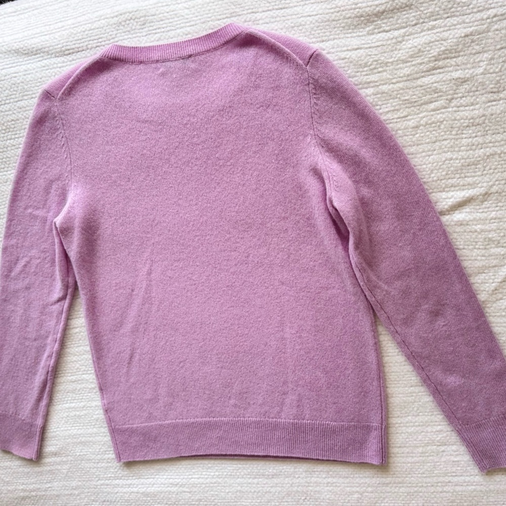 NORDSTROM 100% Cashmere Soft Lavender Purple Pink Crew Neck Sweater - Picture 10 of 14